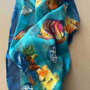Liz Claiborne scarf
